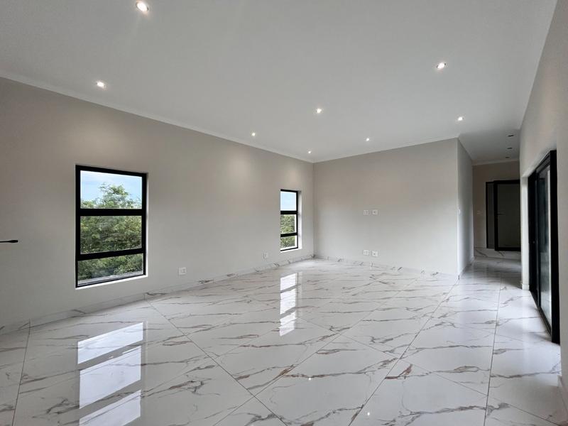 5 Bedroom Property for Sale in Seasons Lifestyle Estate North West